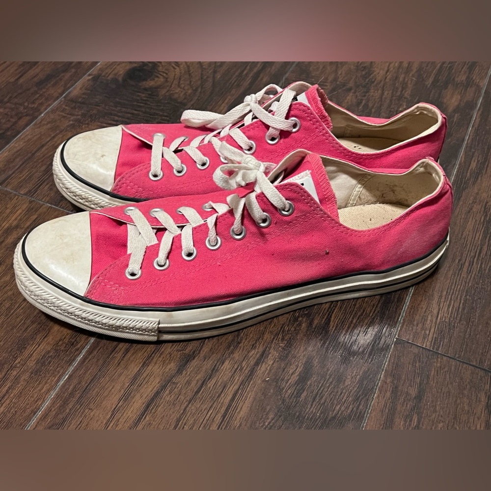 Converse shoes